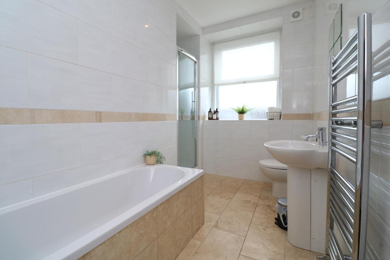Luxury Spacious 2 Bed Apartment Free Ample Parking Съндърланд Екстериор снимка