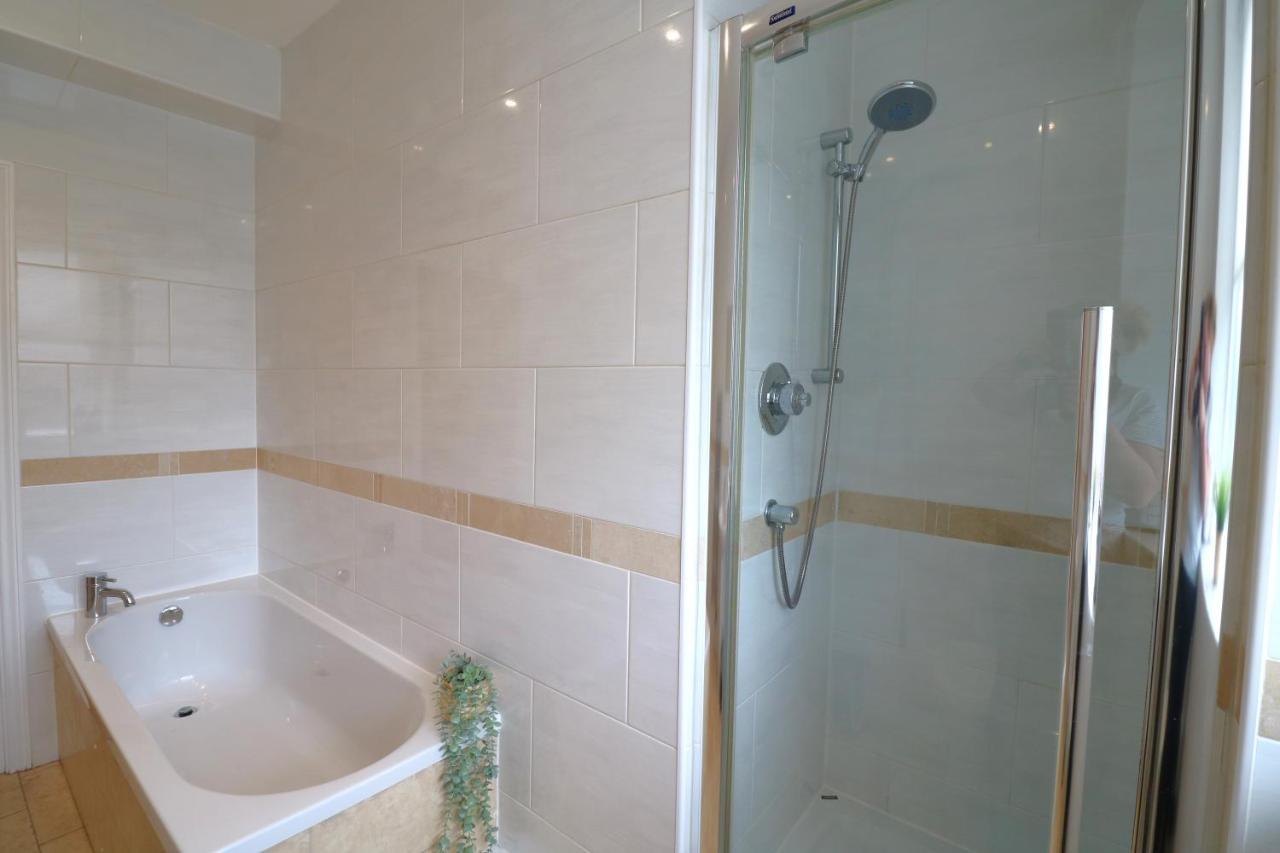 Luxury Spacious 2 Bed Apartment Free Ample Parking Съндърланд Екстериор снимка